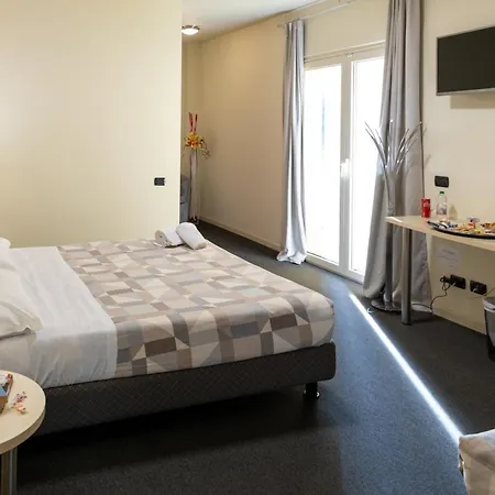 Hotel Giallo-3